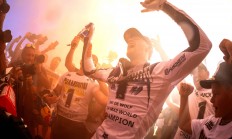 爱游戏在线-芬兰田径选手冲刺夺冠，引领潮流