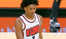 爱游戏官网-包含马斯特拉竞技客场落败，状态低迷的词条