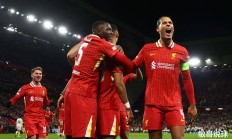 爱游戏官方入口-关于紧张激烈！欧预赛赛场上展开激烈角逐的信息