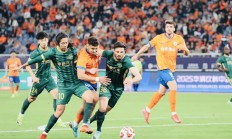 爱游戏官网入口-广州恒大客场轻松战胜山东泰山，领先积分榜的简单介绍