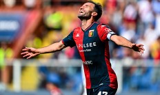 爱游戏官网网页版入口-罗马主场险胜，欧战席位危机浮现