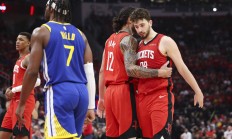 爱游戏网页版登录入口-亚当斯外线火力全开，轻松夺胜比赛