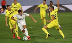 爱游戏app-皇家社会客场平局，保持不败纪录