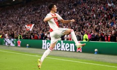 爱游戏官方入口-关于阿贾克斯签下巴西新星，欧冠竞争力提升的信息