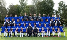 爱游戏网页版入口-切尔西球员展现团结备战比赛