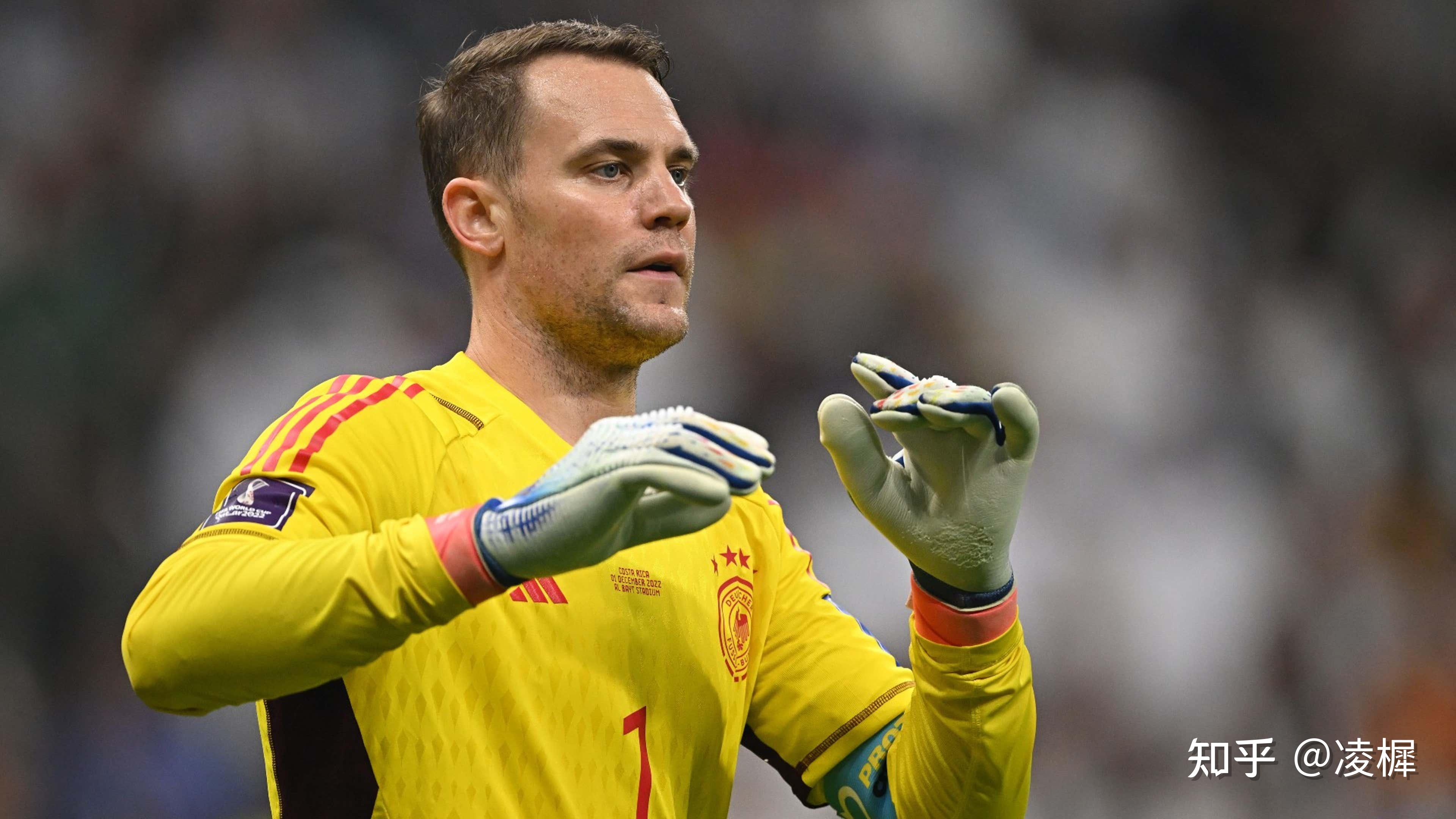 世界级门将扑救关键球，保护球门不失