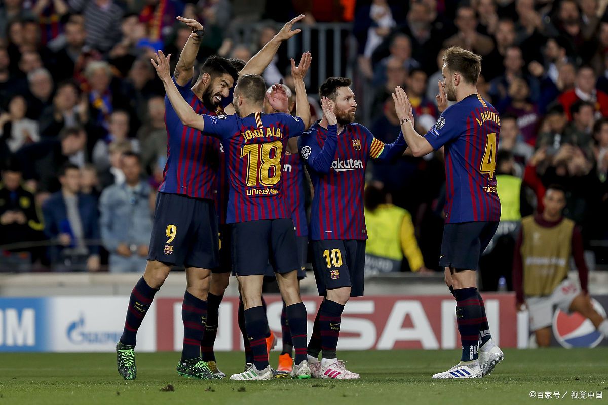 包含巴伦西亚重返胜利轨道，主场痛击对手拿下三分的词条