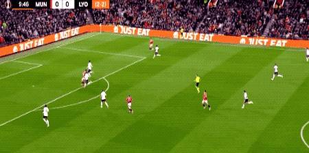 关于森德兰主场大捷，球迷欢欣鼓舞庆祝的信息