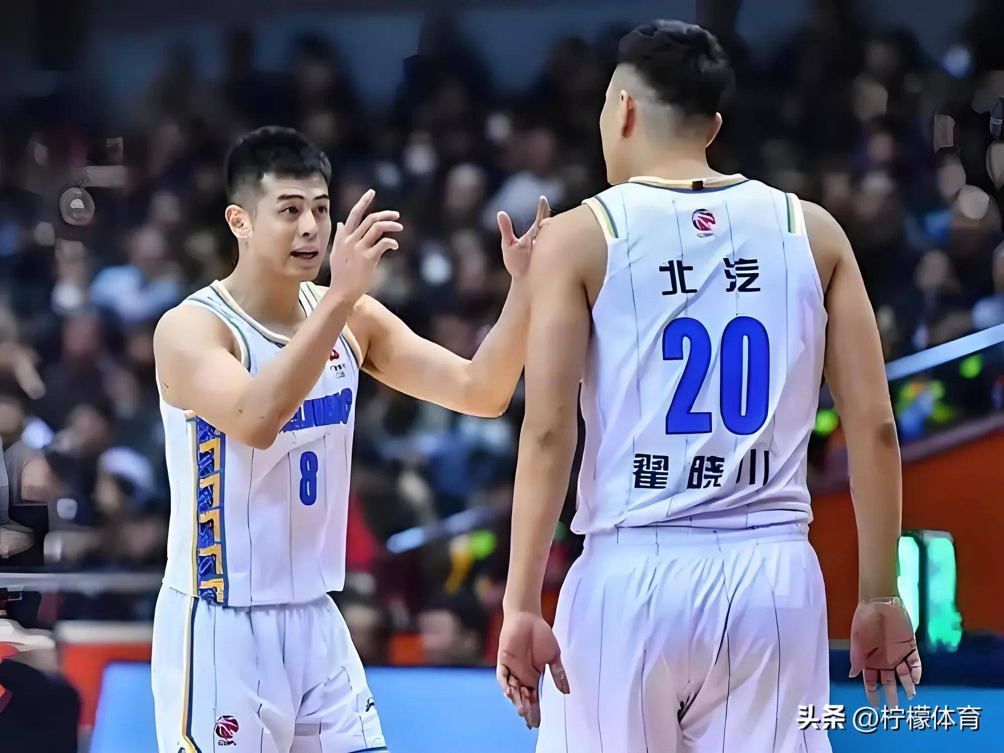 包含重磅消息发布！国内篮球联赛大事件曝光的词条