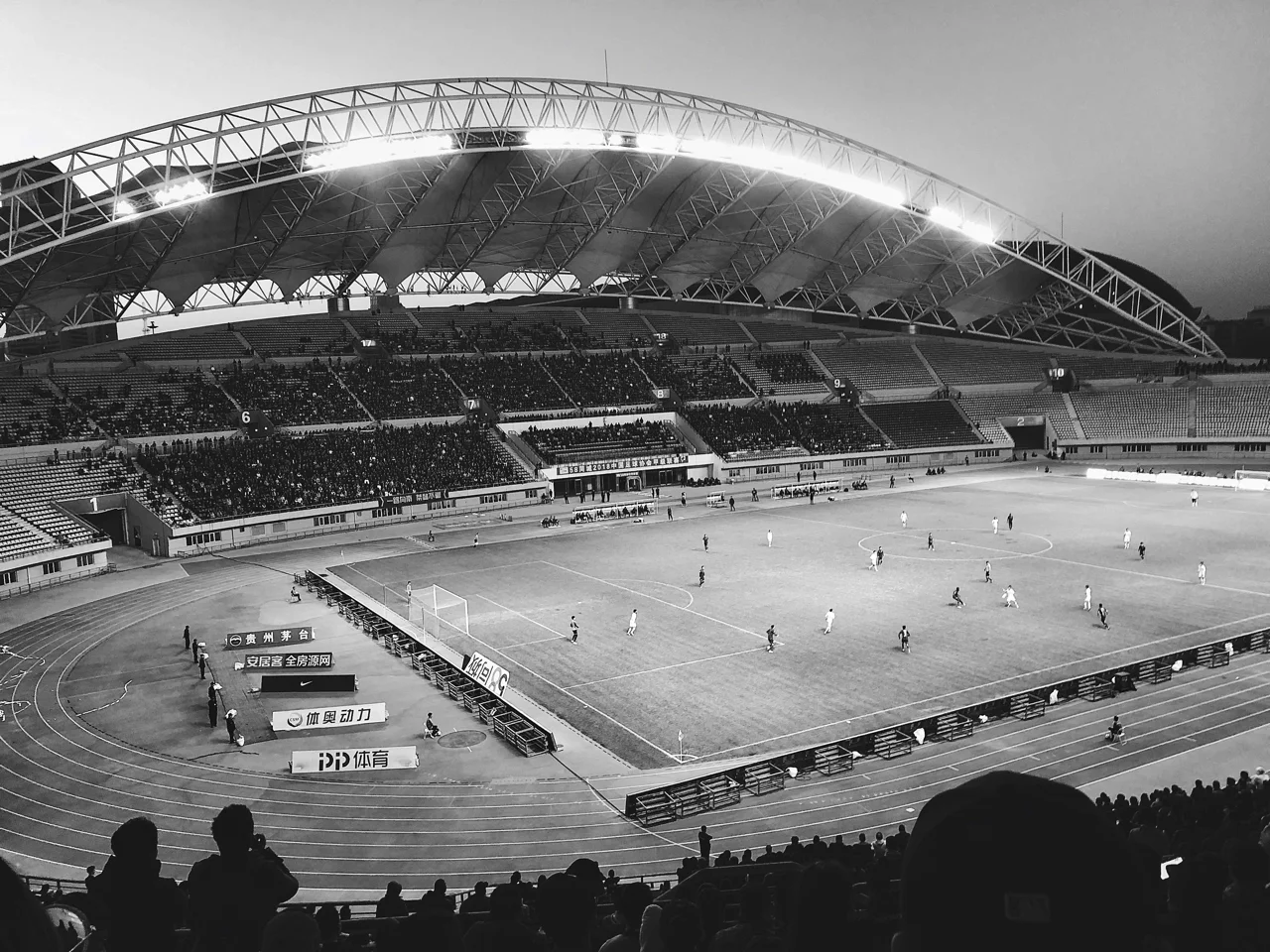 河南建业将迎战黑龙江火山鸣泉，胜者晋级的简单介绍