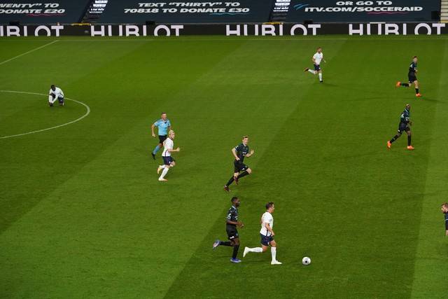 巴里客场战胜亚特兰大，小组排名逐渐攀升