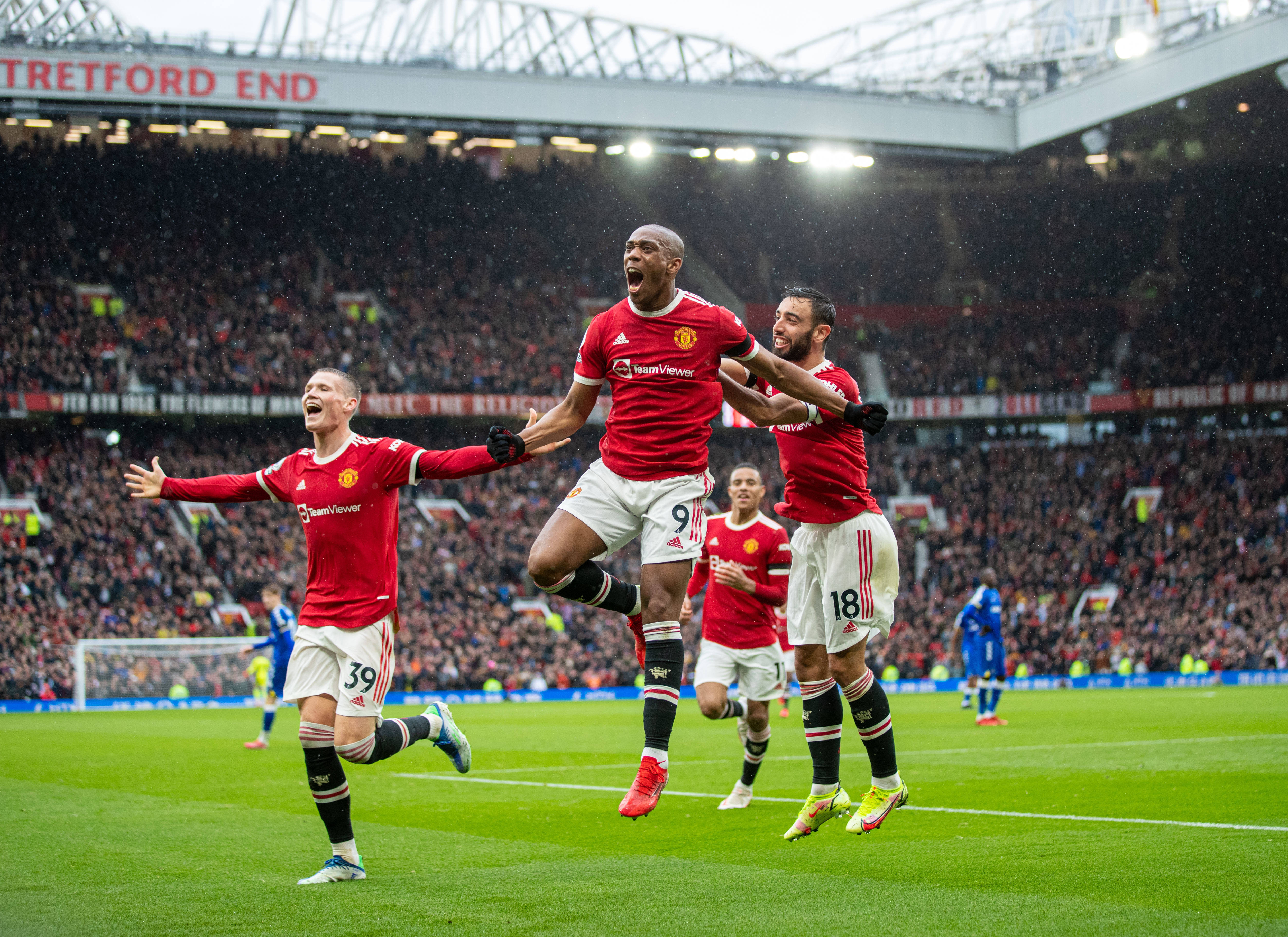 切尔西双线作战，蓝军力争登顶英超联赛