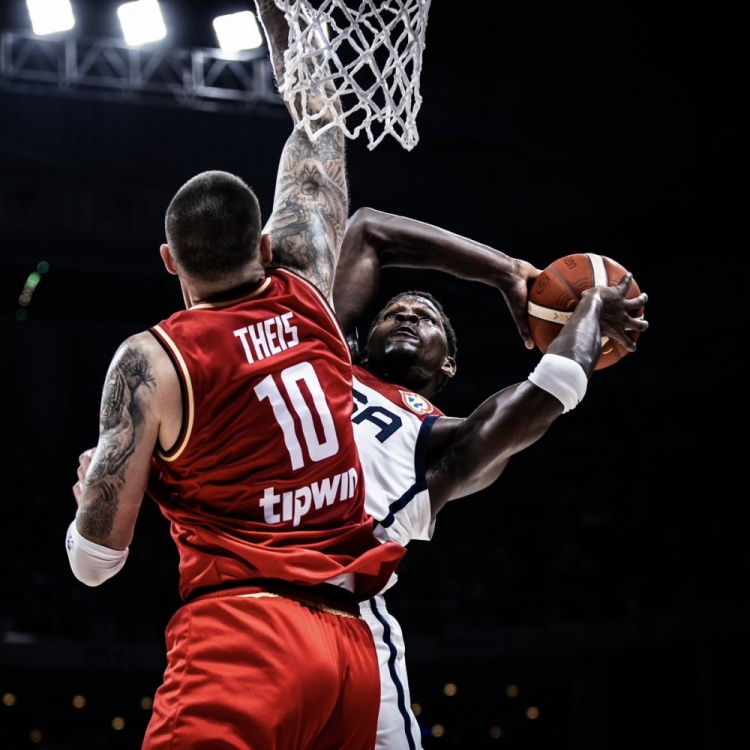 非洲杯篮球赛次轮比赛拉开帷幕，焦点战役