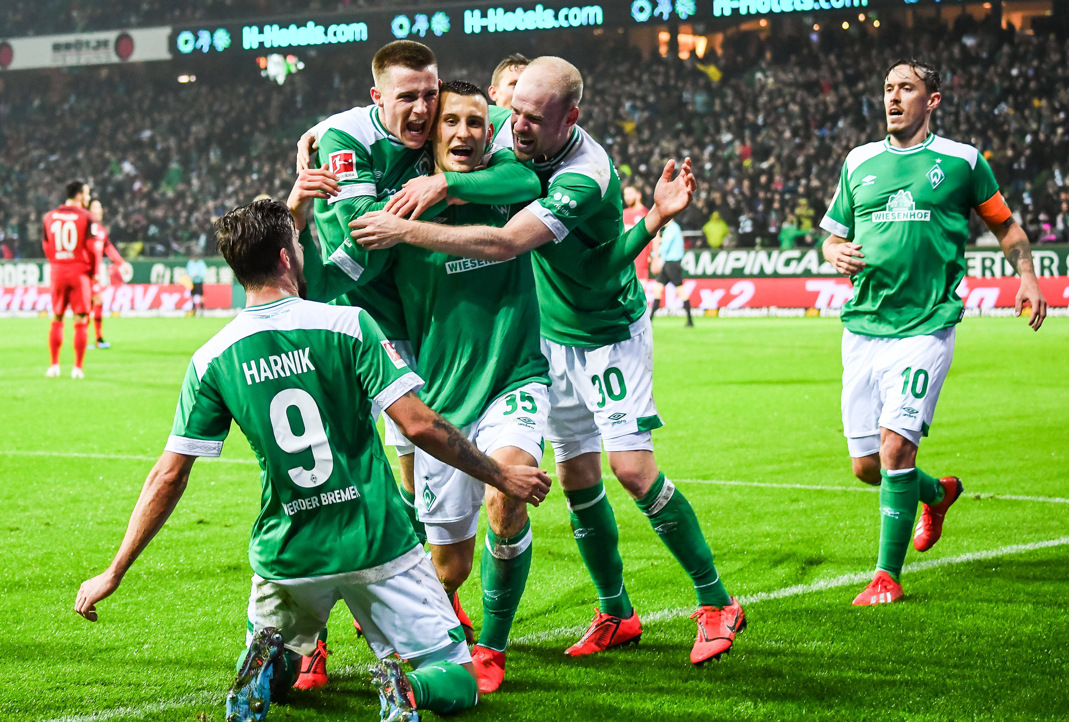 关于云达不莱梅战平对手，难分胜负的信息