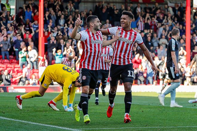 包含诺里奇城客场击败对手，稳固中下游位置的词条