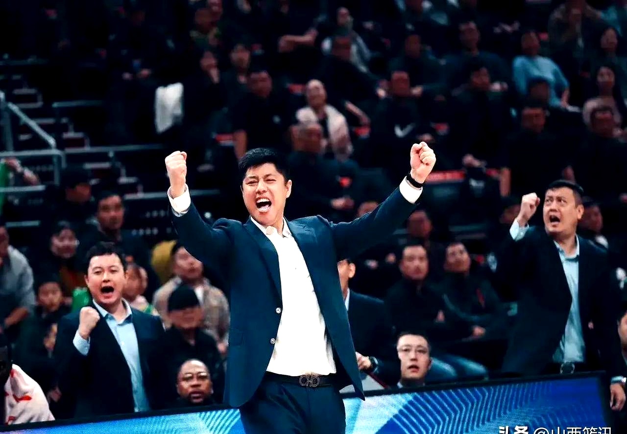 包含山西队实现逆袭，客场冷静取胜缩小比分差距的词条