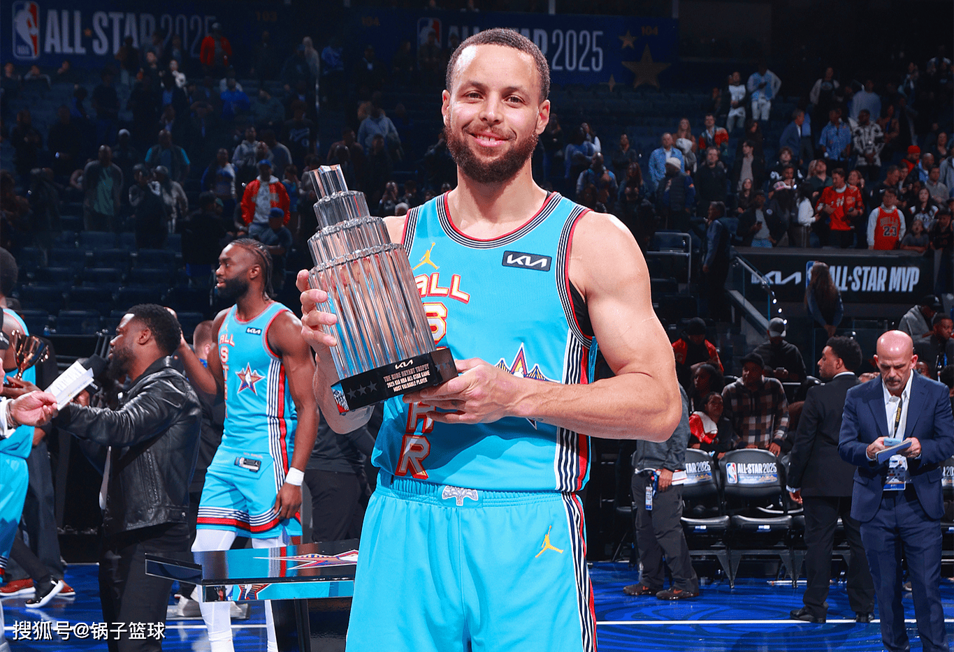 法国篮球联赛明星争夺MVP称号