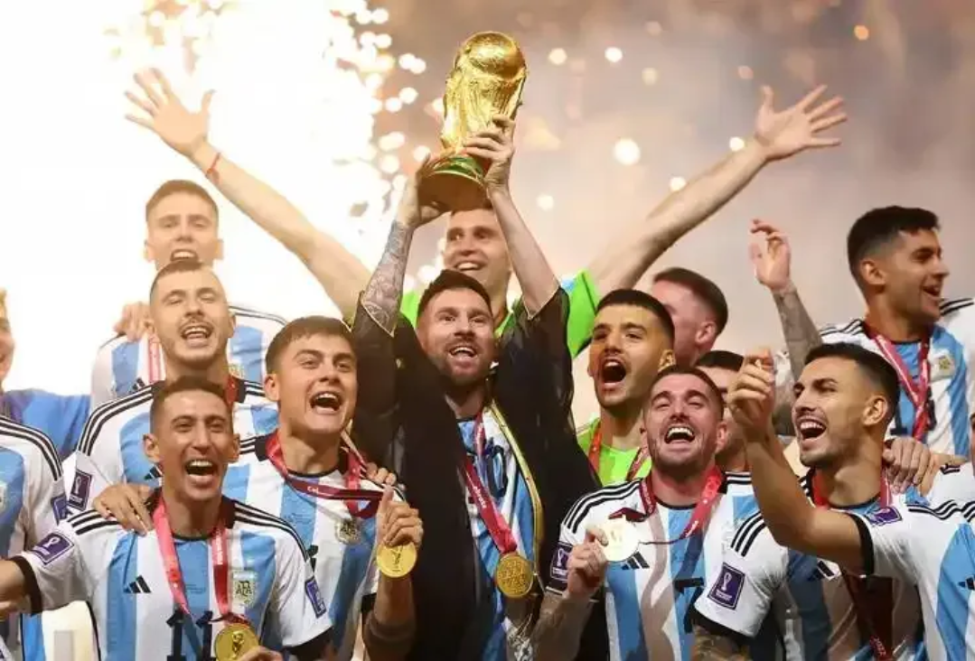 各国代表队在国际舞台上再次展现拼搏精神