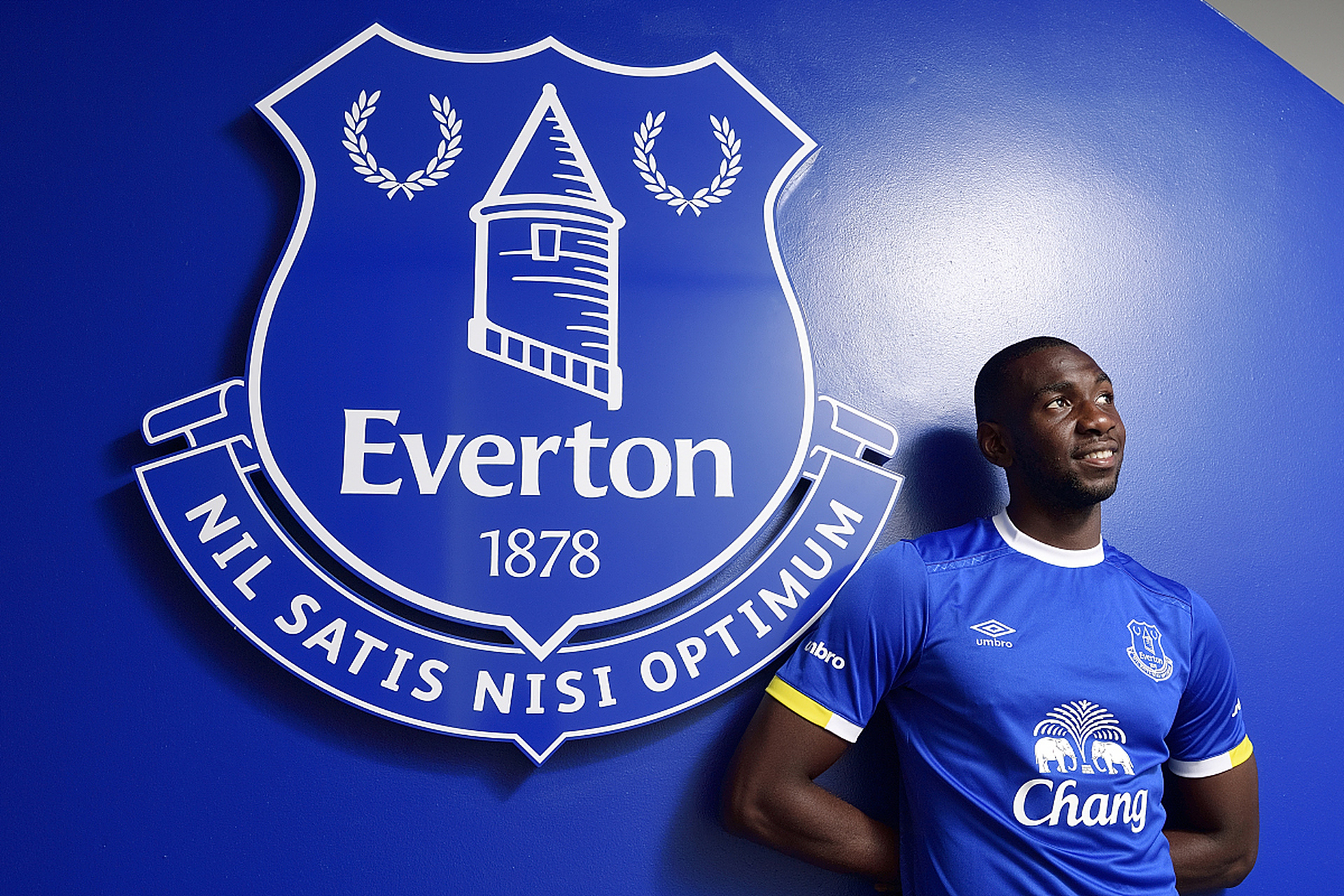 埃弗顿主教练遭遇批评，球队表现不佳的简单介绍