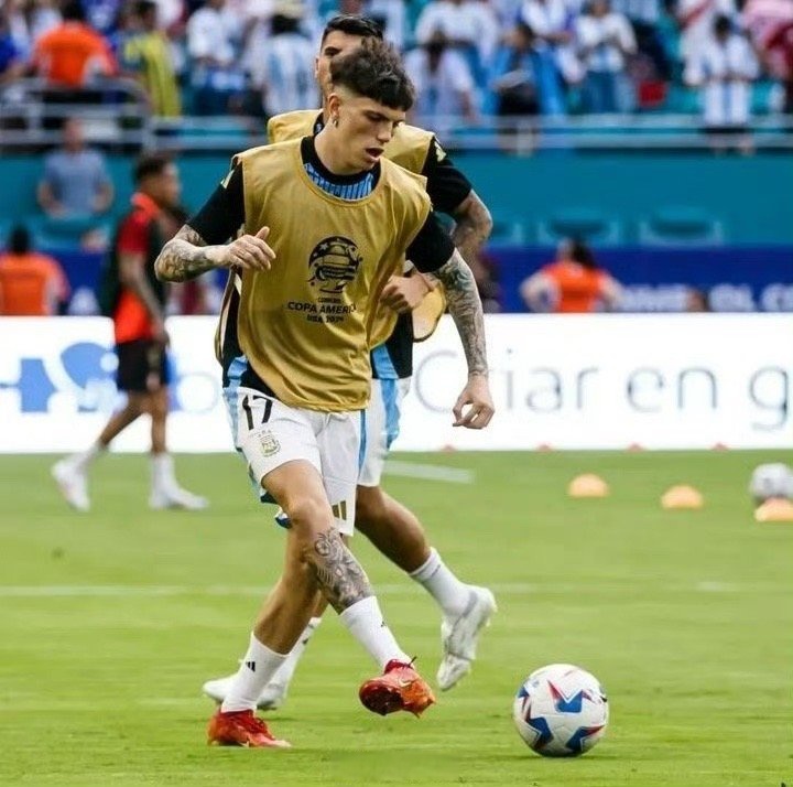 关于曼联战胜阿根廷,取得光荣战绩的信息 关于曼联战胜阿根廷,取得光荣战绩的信息