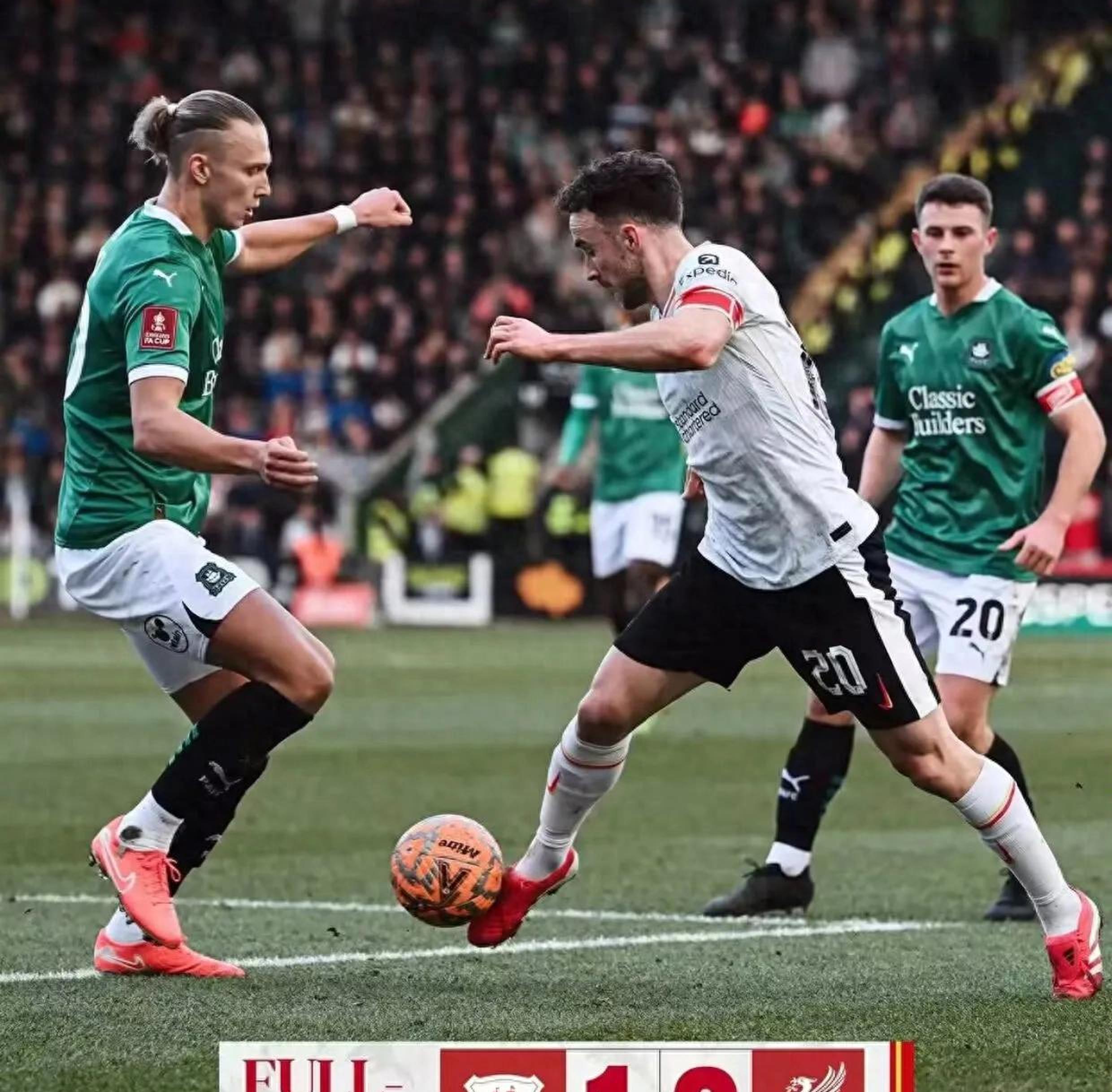 欧洲足坛豪门对碰，谁将笑到最后一刻的简单介绍