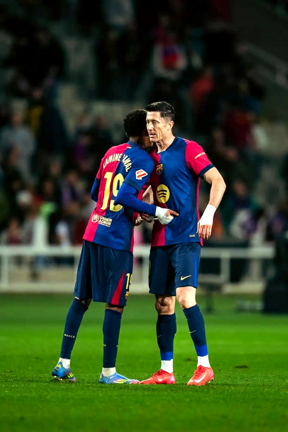 巴塞罗那vs切尔西：欧冠决赛必见之战的简单介绍