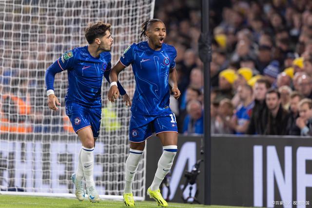 意大利英格兰大对决：欧国联精彩比赛的简单介绍