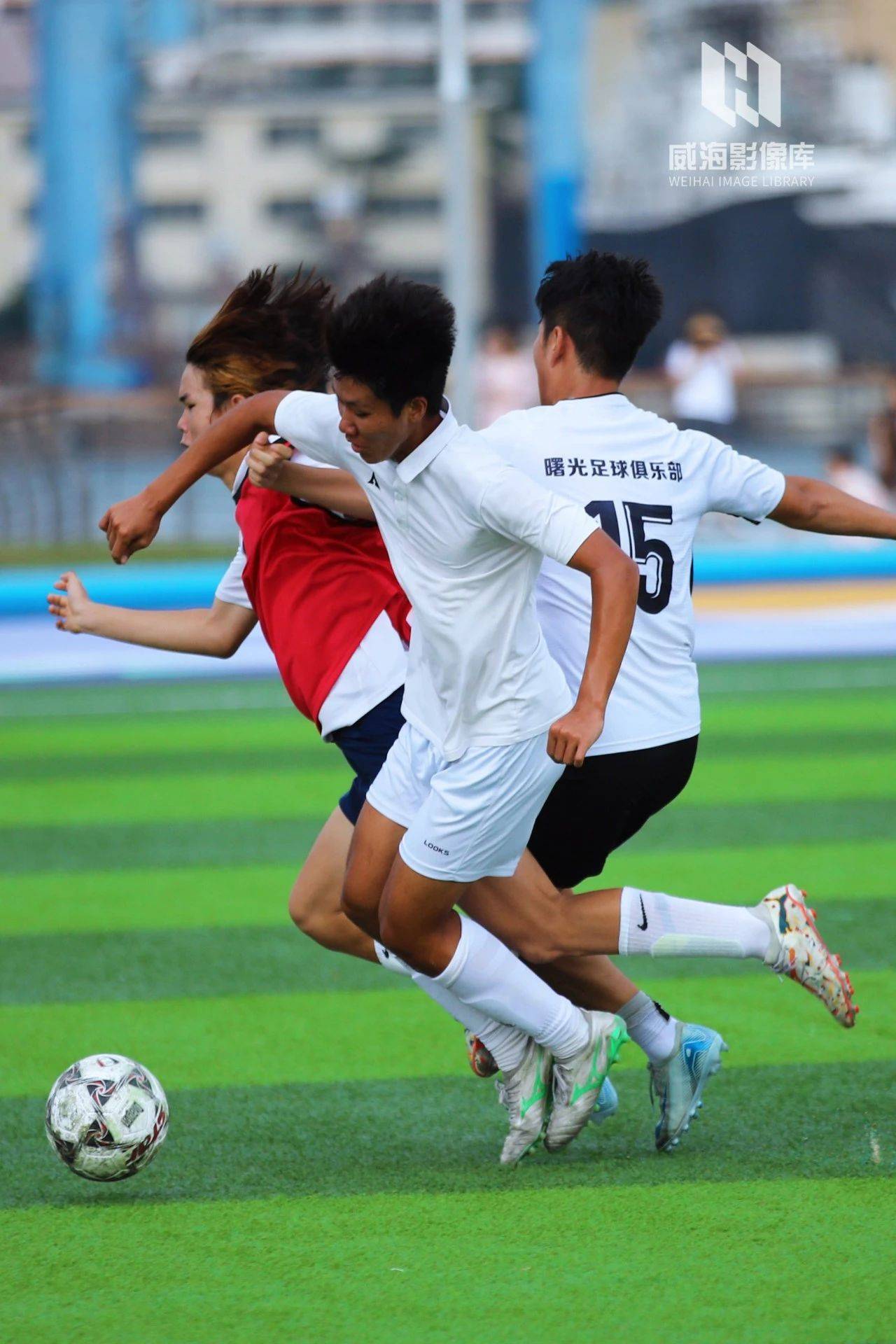 包含双方对决!国际足球赛事精彩上演的词条 包含双方对决!国际足球赛事精彩上演的词条