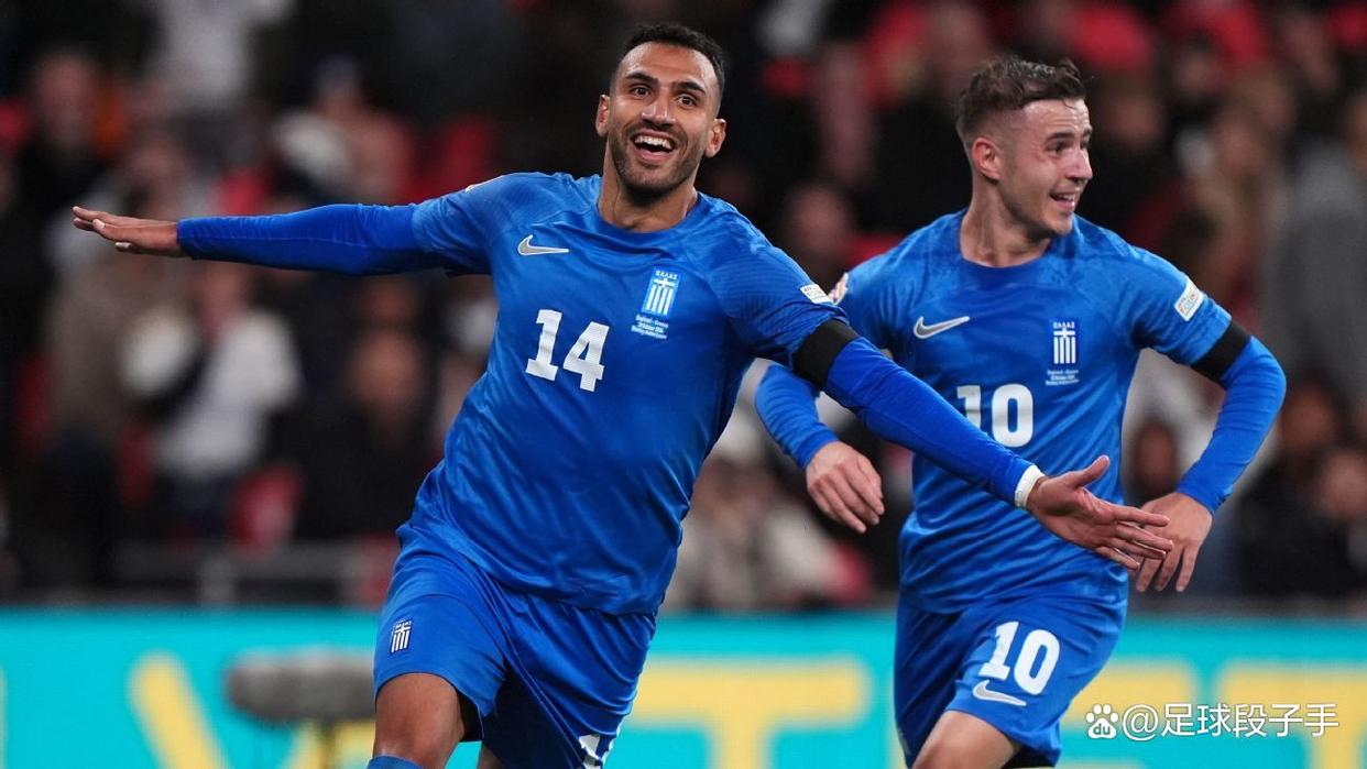 包含爱尔兰队员表现出众，晋级前景看好的词条