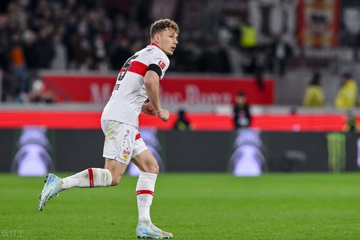 斯图加特遭遇逆转失利，状态低迷的简单介绍