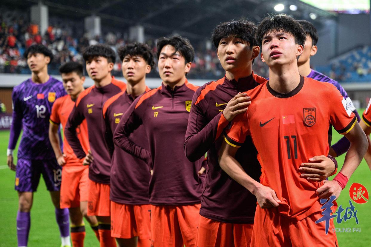 关于足球比赛走进高潮阶段,球队实力对拼激动人心的信息 关于足球比赛走进高潮阶段,球队实力对拼激动人心的信息