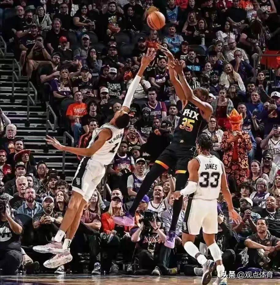 活塞客场击败马刺，实现惊喜反超