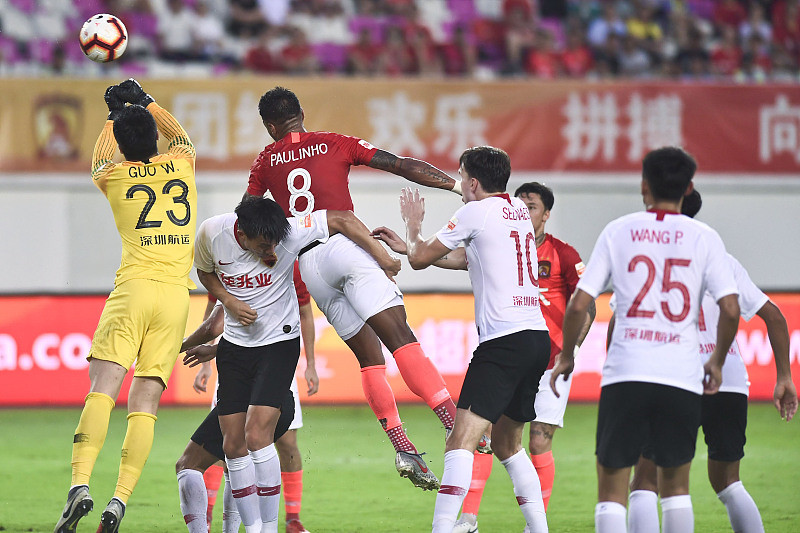 广州恒大客场逆转深圳佳兆业,保持不败纪录 广州恒大客场逆转深圳佳兆业,保持不败纪录