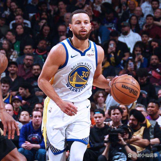 勇士成功逆转击败猛龙