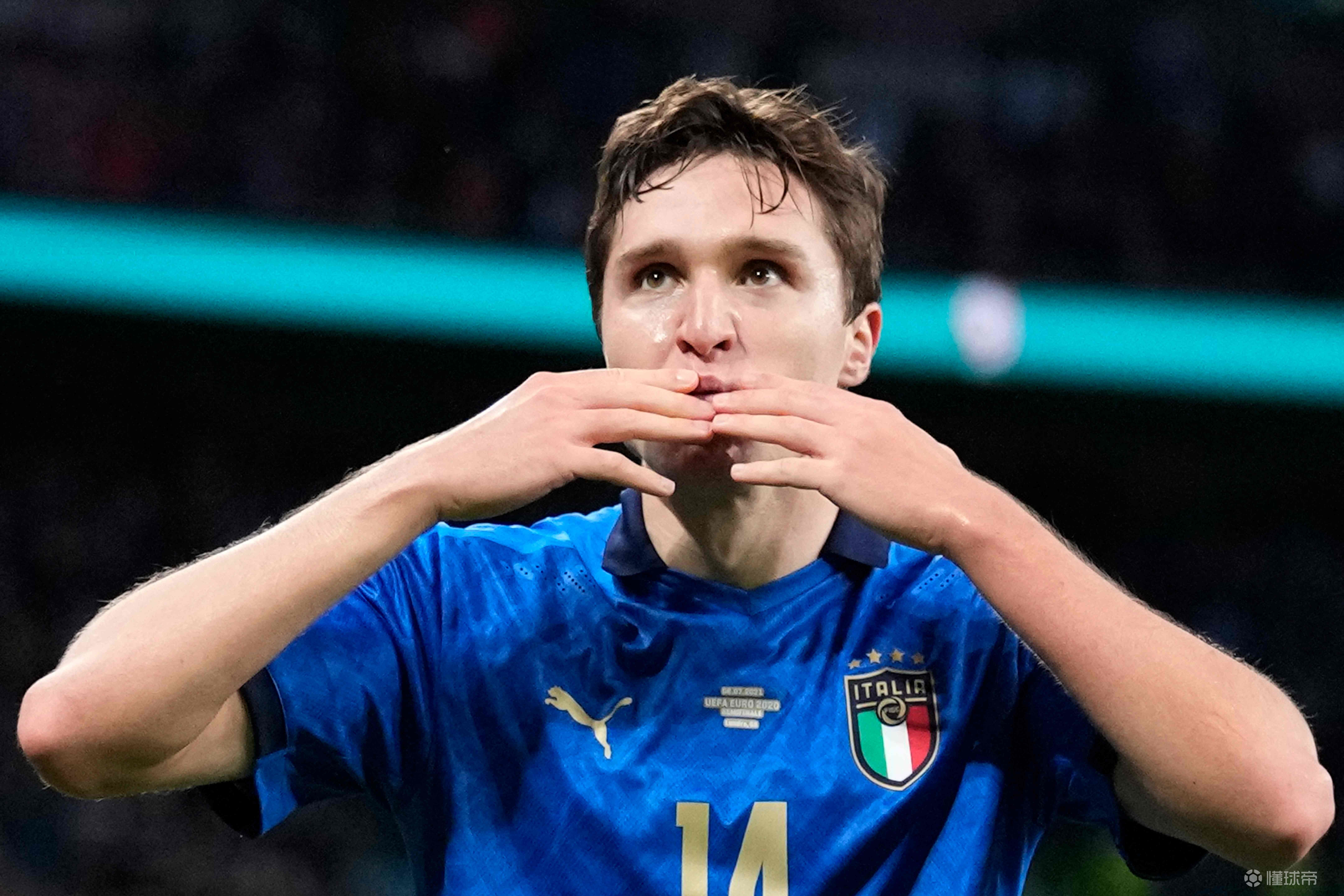 包含意大利队核心球员因贝归队备战欧洲杯的词条